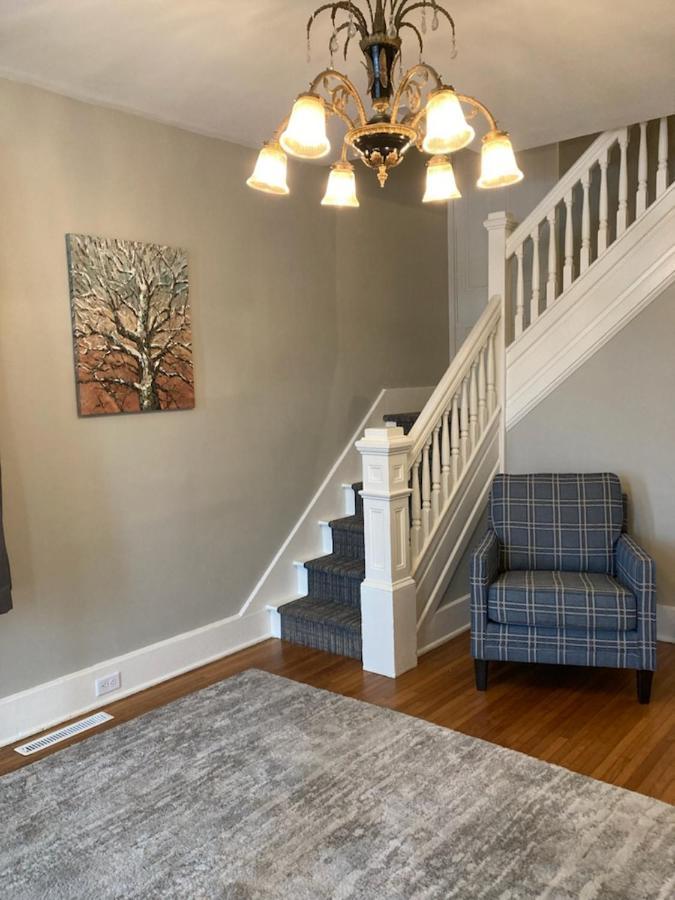 Country Squire Inn And Suites New Holland Eksteriør bilde