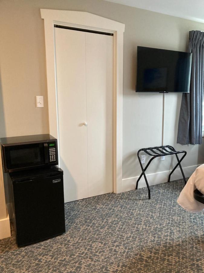 Country Squire Inn And Suites New Holland Eksteriør bilde