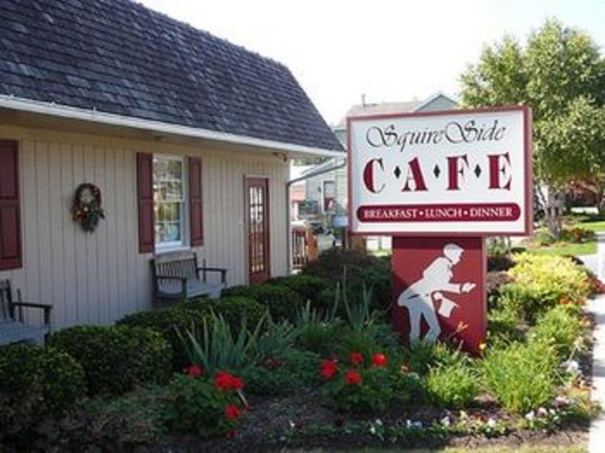 Country Squire Inn And Suites New Holland Eksteriør bilde